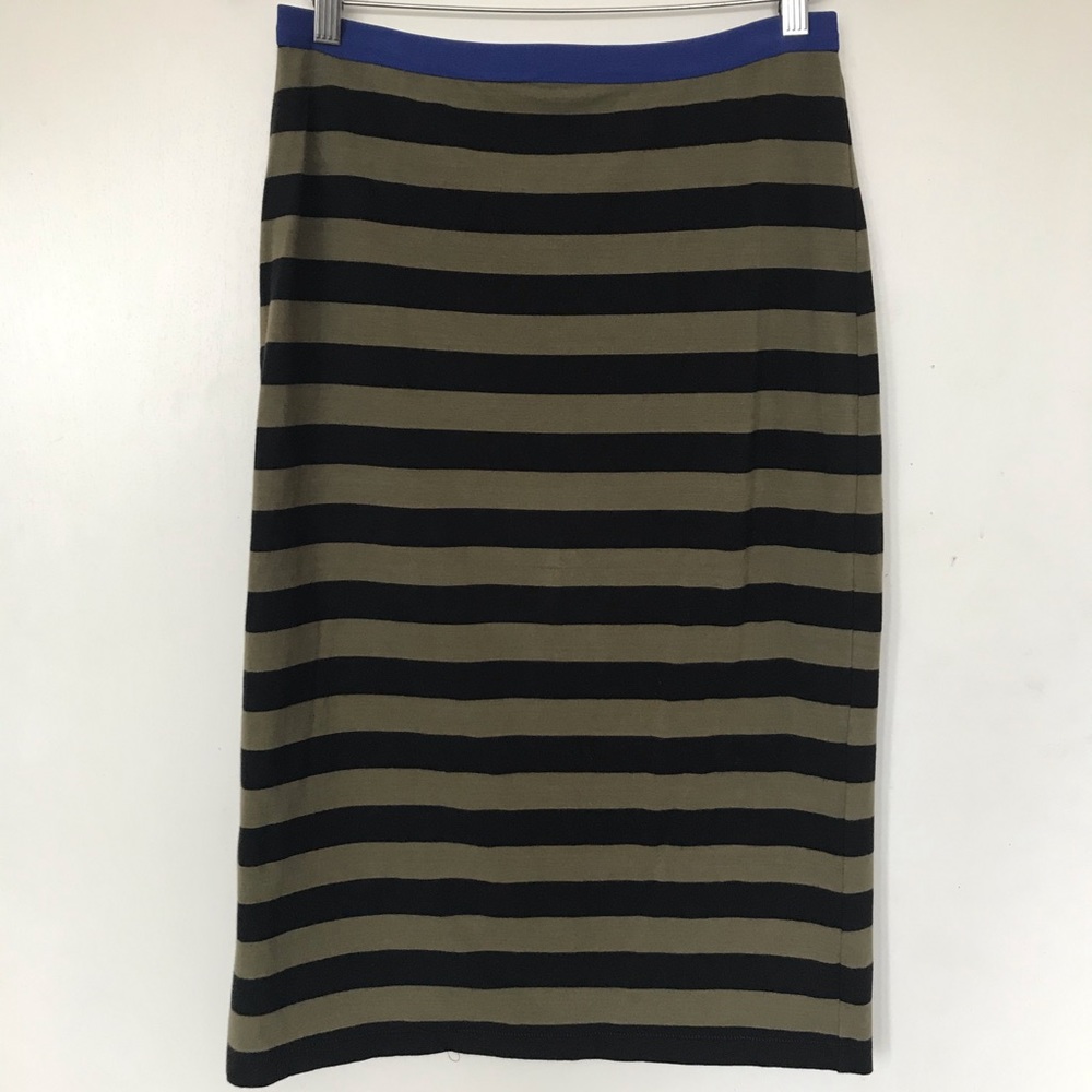 Striped skirt